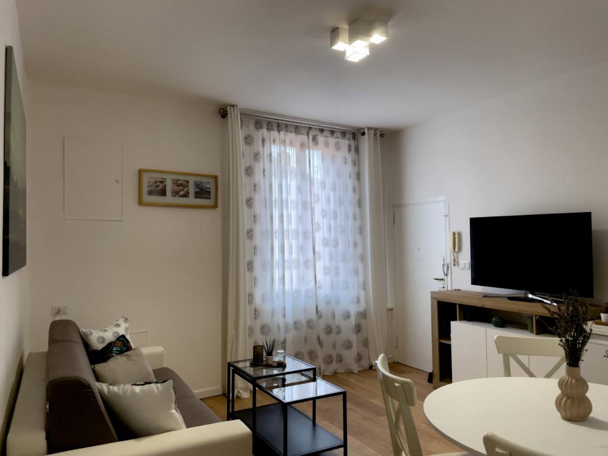 Acasasiena Exteriér fotografie